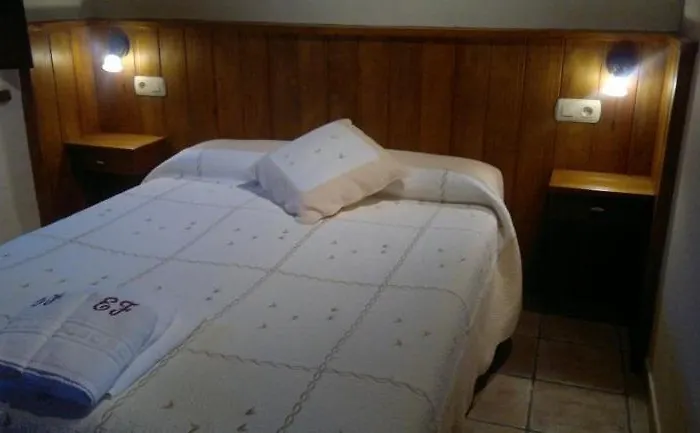 Rurales El Foro Apartamento *